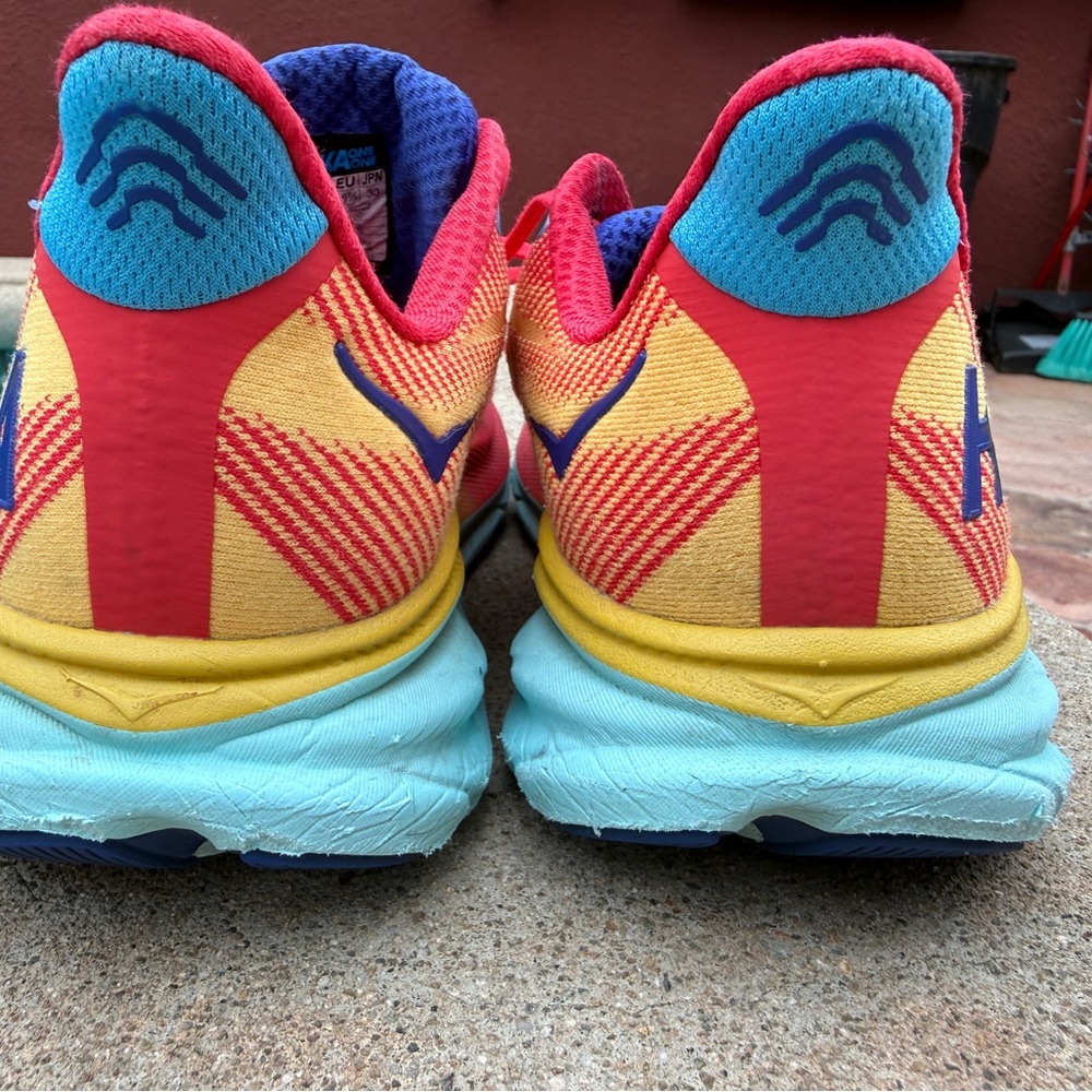 Hoka Clifton 9 Cerise/Cloudless Running Shoes - Picture 8 of 8